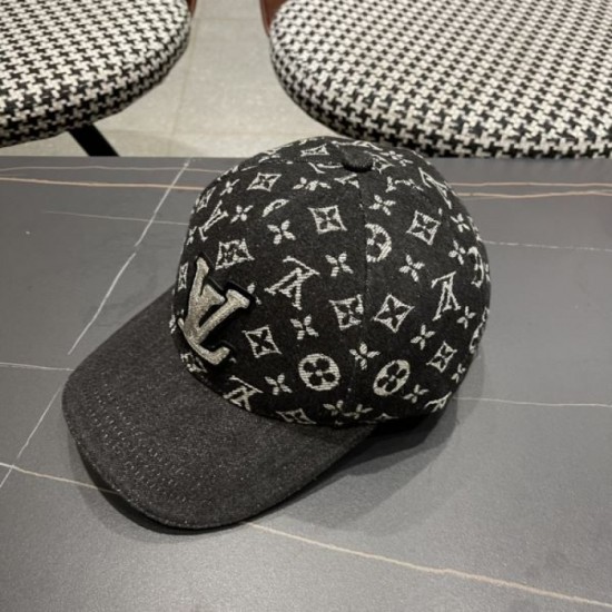 LOUIS VUITTON Half Price SALE Hard to Get 2024SS Hat LOUIS VUITTON Half Price SALE Hard to Get 2024SS Hat