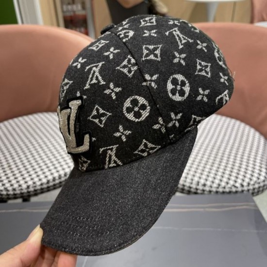 LOUIS VUITTON Half Price SALE Hard to Get 2024SS Hat LOUIS VUITTON Half Price SALE Hard to Get 2024SS Hat