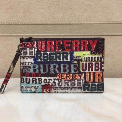 2024SS continues to be popular Limited item BURBERRY Burberry clutch bag