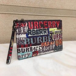 2024SS continues to be popular Limited item BURBERRY Burberry clutch bag