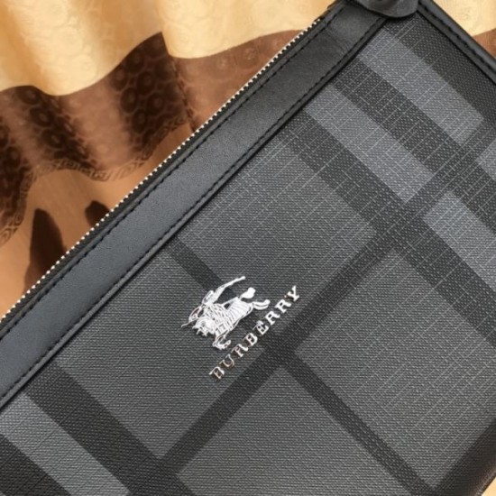 2024SS continues to be a popular item BURBERRY Burberry clutch bag 2024SS continues to be a popular item BURBERRY Burberry clutch bag