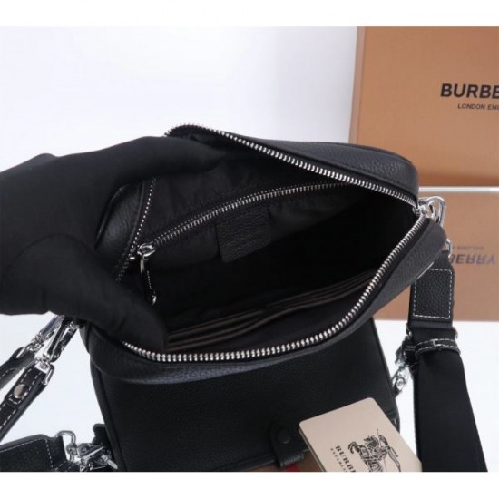 2024SS overwhelmingly popular item BURBERRY Burberry shoulder bag 2024SS overwhelmingly popular item BURBERRY Burberry shoulder bag