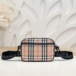 2024FW Shoulder Bag BURBERRY For an exquisite look