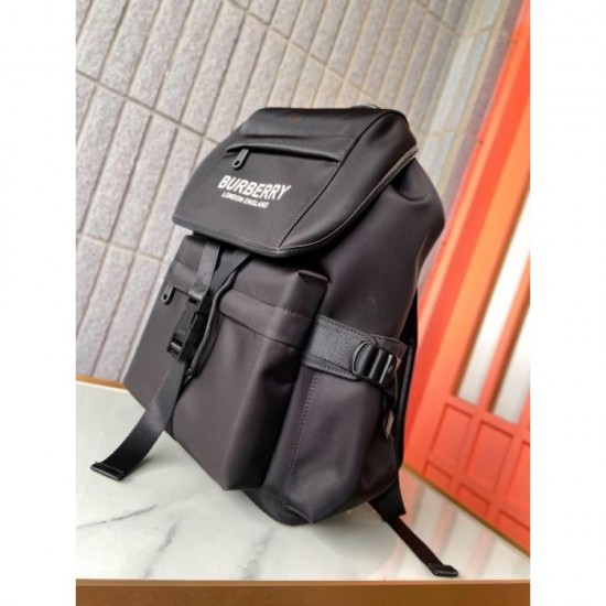 2024FW Backpack BURBERRY Burberry Makes you look cool 2024FW Backpack BURBERRY Burberry Makes you look cool