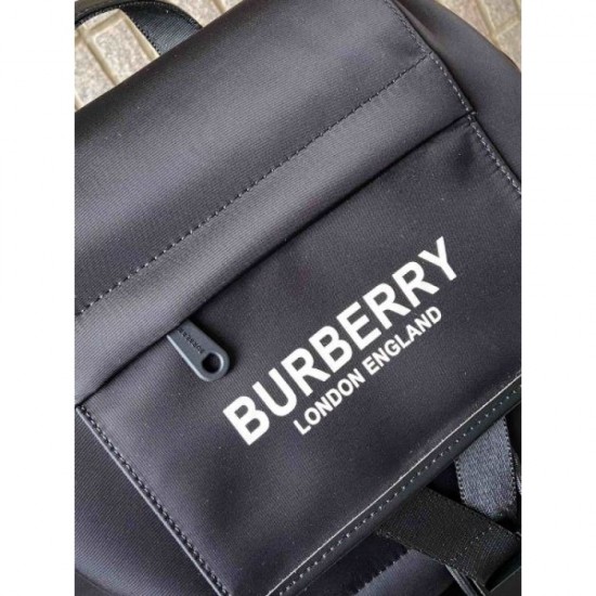 2024FW Backpack BURBERRY Burberry Makes you look cool 2024FW Backpack BURBERRY Burberry Makes you look cool