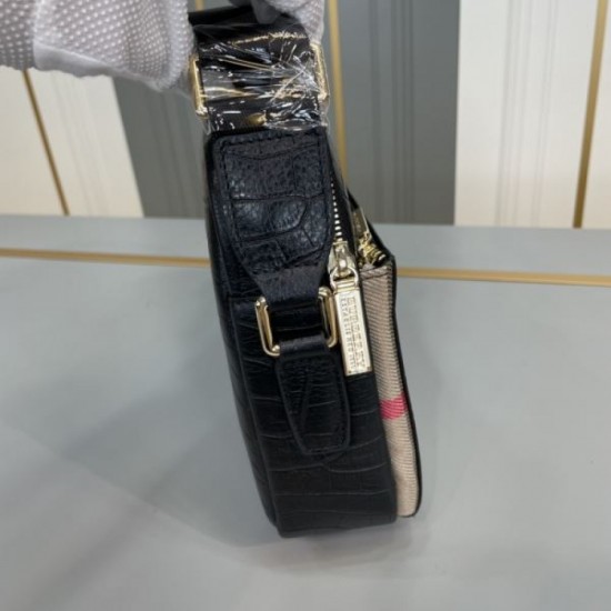 2024FW Shoulder Bag BURBERRY Burberry At least 1 week Not released in Japan 2024FW Shoulder Bag BURBERRY Burberry At least 1 week Not released in Japan