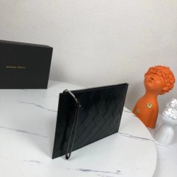 2024SS Popular Items BOTTEGA VENETA Bottega Veneta Clutch Bag