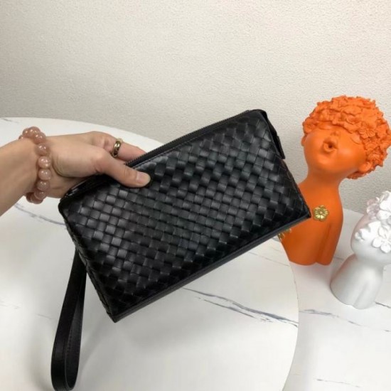 2024SS Limited time discount BOTTEGA VENETA Bottega Veneta clutch bag 2024SS Limited time discount BOTTEGA VENETA Bottega Veneta clutch bag