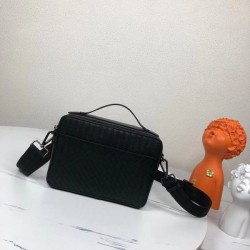 2024SS Outstanding Freshness BOTTEGA VENETA Bottega Veneta Shoulder Bag