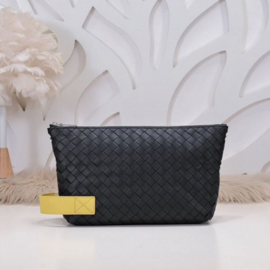 2024FW Clutch Bag BOTTEGA VENETA Bottega Veneta Holiday Limited 2024FW Clutch Bag BOTTEGA VENETA Bottega Veneta Holiday Limited
