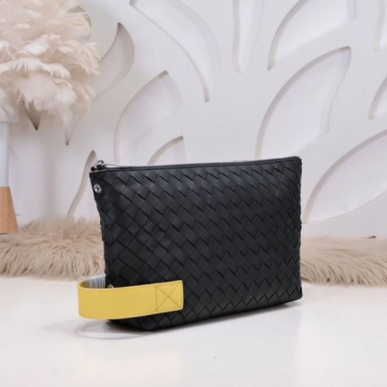 2024FW Clutch Bag BOTTEGA VENETA Bottega Veneta Holiday Limited 2024FW Clutch Bag BOTTEGA VENETA Bottega Veneta Holiday Limited