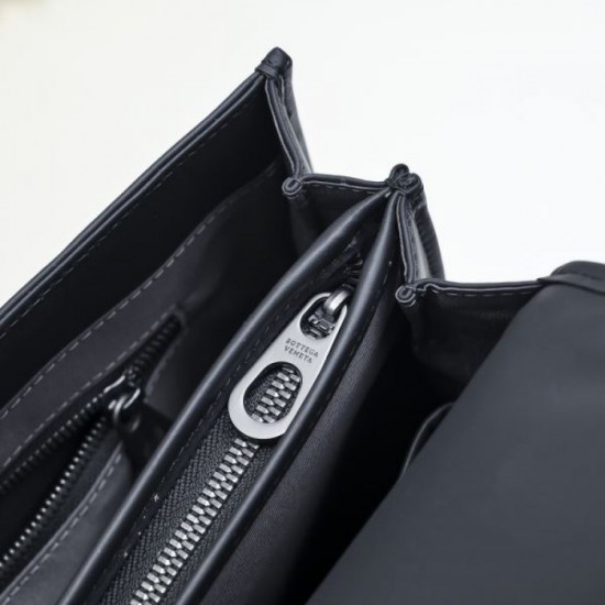 2024FW Briefcase BOTTEGA VENETA Bottega Veneta Very popular this year 2024FW Briefcase BOTTEGA VENETA Bottega Veneta Very popular this year