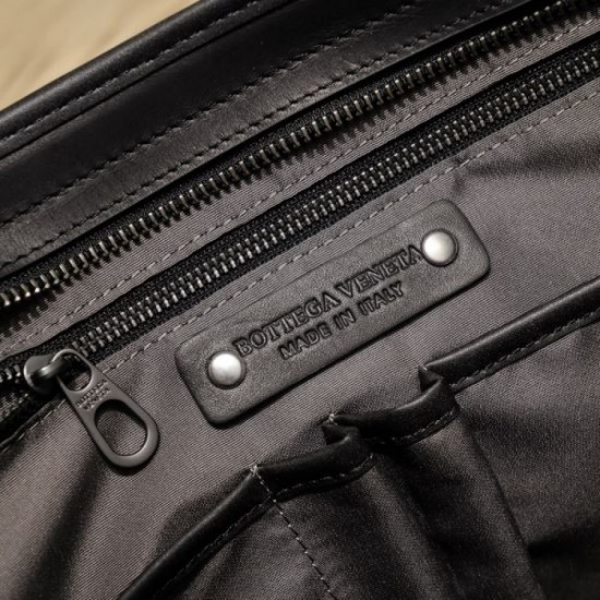 2024FW Briefcase BOTTEGA VENETA Bottega Veneta increasingly popular 2024FW Briefcase BOTTEGA VENETA Bottega Veneta increasingly popular