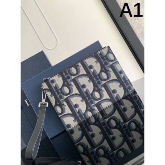 2024SS Attractive look for this year DIOR Dior clutch bag 2024SS Attractive look for this year DIOR Dior clutch bag