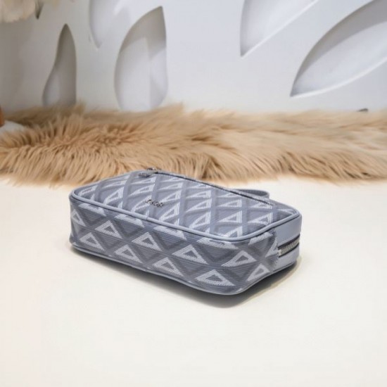 2024SS You can buy it now! New Arrivals DIOR Clutch Bag 2024SS You can buy it now! New Arrivals DIOR Clutch Bag