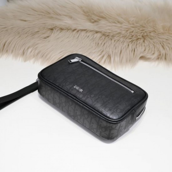 2024SS Now a standard item popular item DIOR Dior clutch bag 2024SS Now a standard item popular item DIOR Dior clutch bag