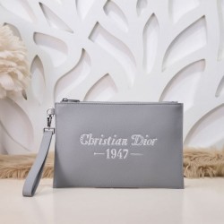 2024SS New DIOR clutch bag pursuing trends