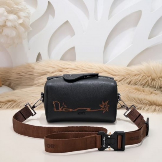 2024SS New masterpiece DIOR Dior shoulder bag 2024SS New masterpiece DIOR Dior shoulder bag