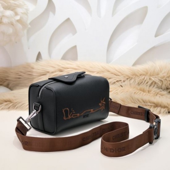 2024SS New masterpiece DIOR Dior shoulder bag 2024SS New masterpiece DIOR Dior shoulder bag