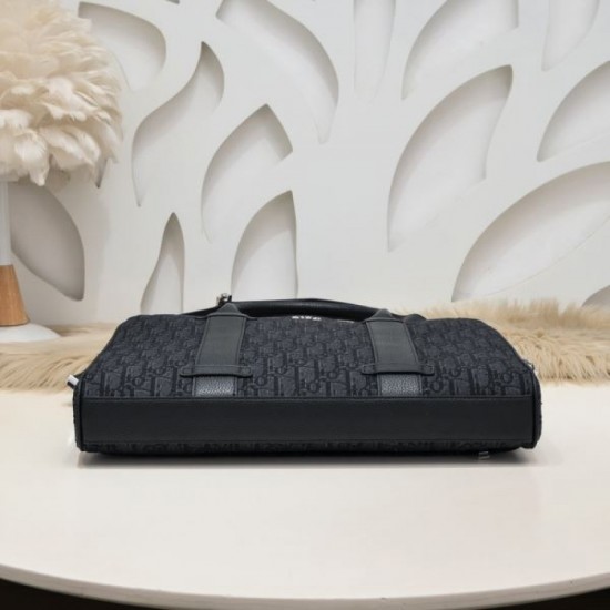 2024SS New item that is attracting attention DIOR Dior briefcase 2024SS New item that is attracting attention DIOR Dior briefcase