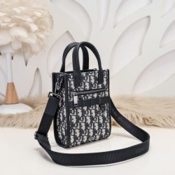 2024FW Shoulder Bag DIOR You can buy it now! New arrival