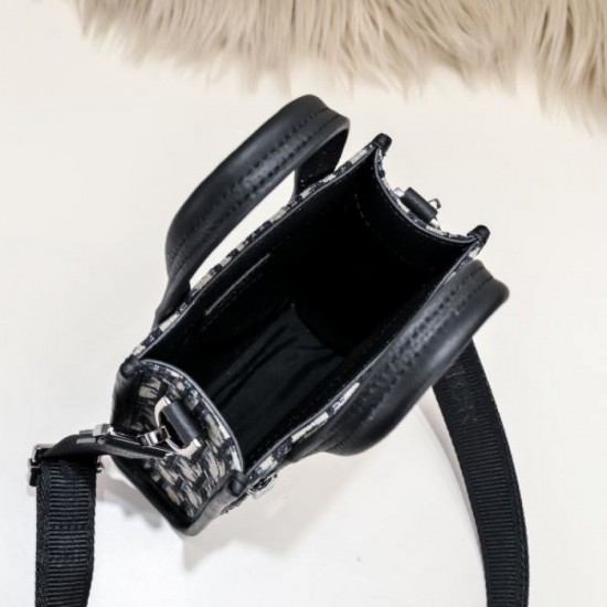 2024FW Shoulder Bag DIOR You can buy it now! New arrival 2024FW Shoulder Bag DIOR You can buy it now! New arrival