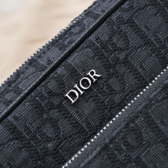 2024FW Shoulder Bag DIOR Dior continues to be a popular item 2024FW Shoulder Bag DIOR Dior continues to be a popular item