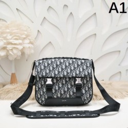 2024FW Shoulder Bag DIOR Dior continues to attract attention
