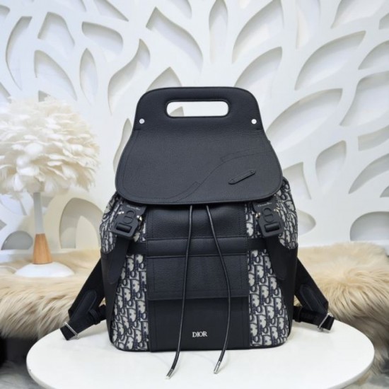 2024FW Backpack DIOR Dior Fans flock to the new fall item 2024FW Backpack DIOR Dior Fans flock to the new fall item