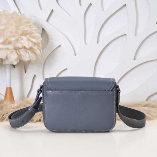2024FW Shoulder Bag DIOR Dior Emergency Sale at Surprising Price 2024FW Shoulder Bag DIOR Dior Emergency Sale at Surprising Price
