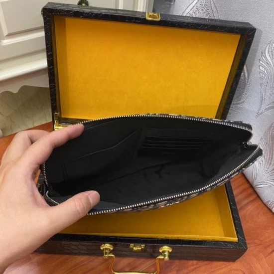 2024FW Clutch Bag DIOR Dior Autumn/Winter New Release Sold Out in Magazine 2024FW Clutch Bag DIOR Dior Autumn/Winter New Release Sold Out in Magazine