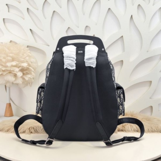 2024FW Backpack DIOR Decided on a modern style 2024FW Backpack DIOR Decided on a modern style