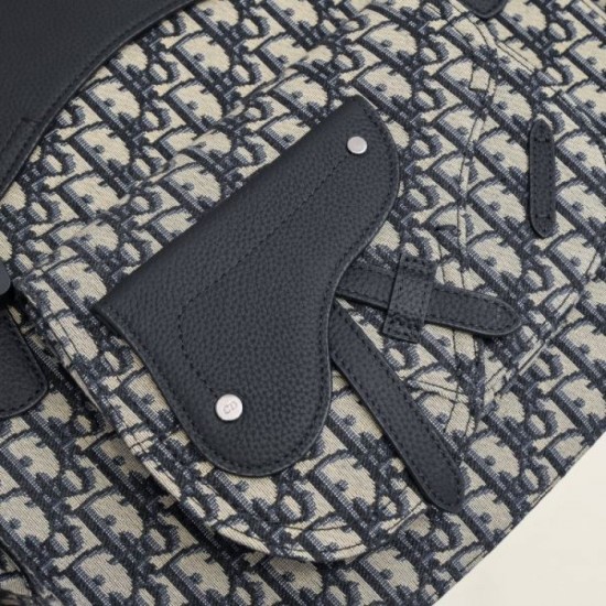 2024FW Backpack DIOR Decided on a modern style 2024FW Backpack DIOR Decided on a modern style