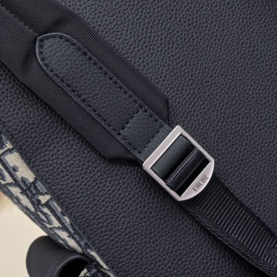 2024FW Backpack DIOR Decided on a modern style 2024FW Backpack DIOR Decided on a modern style