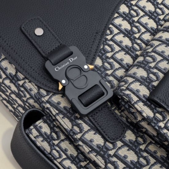 2024FW Backpack DIOR Decided on a modern style 2024FW Backpack DIOR Decided on a modern style