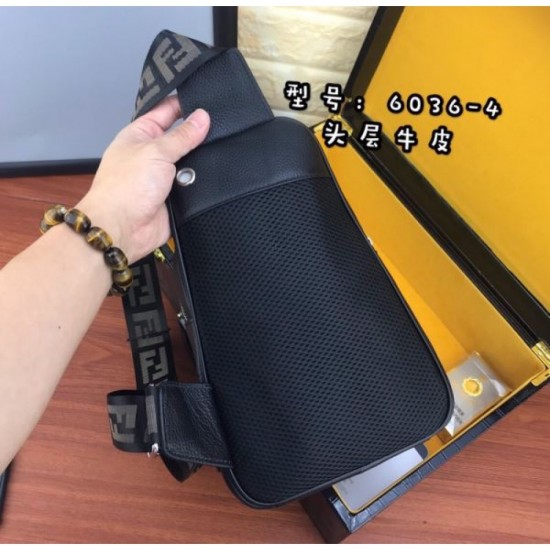 2024SS The cutting edge of fashion! FENDI chest bag 2024SS The cutting edge of fashion! FENDI chest bag