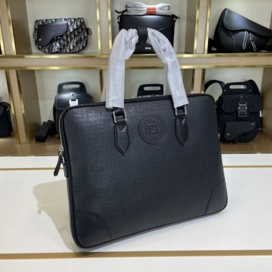 2024FW Briefcase FENDI Urban style 2024FW Briefcase FENDI Urban style