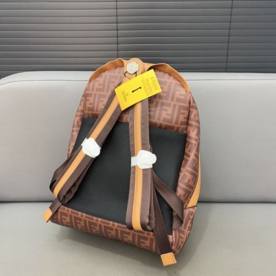 2024FW Backpack FENDI Used by celebrities and celebrities 2024FW Backpack FENDI Used by celebrities and celebrities