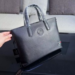 2024SS A must-see for those who missed out on this season! GUCCI Gucci Briefcase