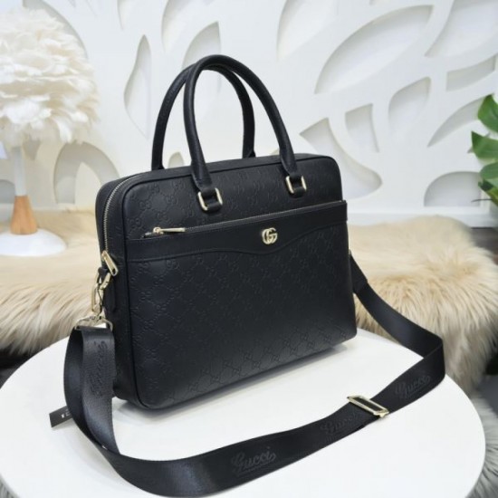 2024SS GUCCI Gucci briefcase that is very easy to incorporate 2024SS GUCCI Gucci briefcase that is very easy to incorporate