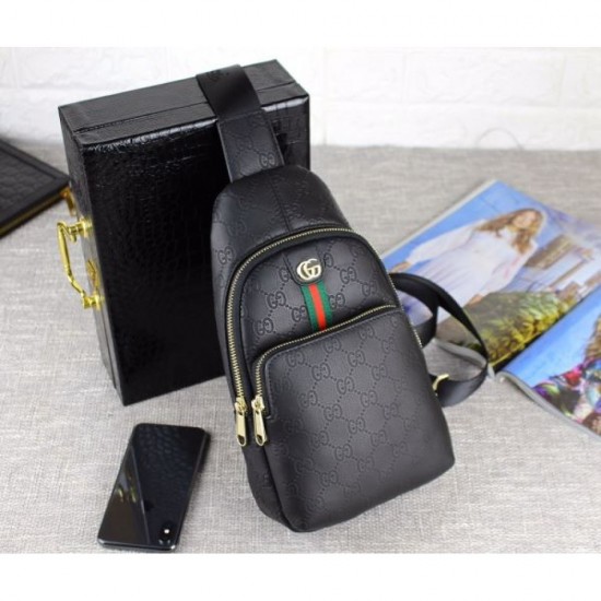 2024SS Popular item in magazines and on the street GUCCI Gucci chest bag 2024SS Popular item in magazines and on the street GUCCI Gucci chest bag