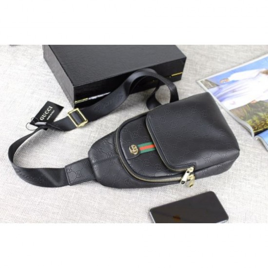 2024SS Popular item in magazines and on the street GUCCI Gucci chest bag 2024SS Popular item in magazines and on the street GUCCI Gucci chest bag