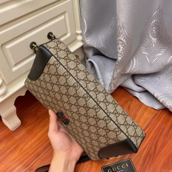 2024FW Clutch Bag GUCCI Gucci Most Popular Product 2024FW Clutch Bag GUCCI Gucci Most Popular Product