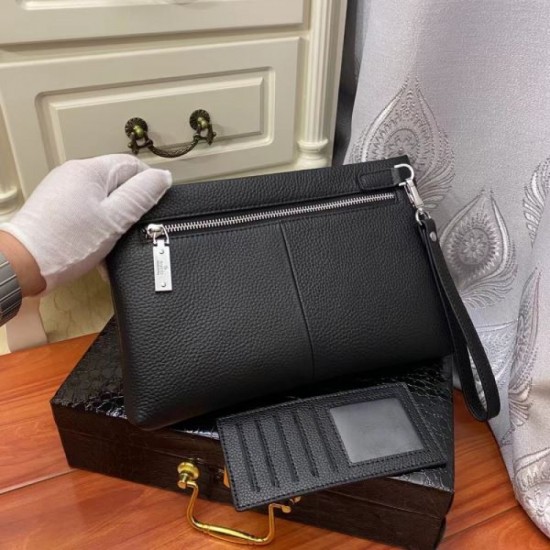 2024FW Clutch bag GUCCI Gucci The perfect item for fall 2024FW Clutch bag GUCCI Gucci The perfect item for fall