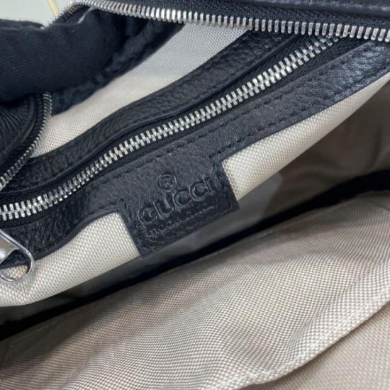 2024FW Shoulder Bag GUCCI A must-see for those who missed out on buying this season! 2024FW Shoulder Bag GUCCI A must-see for those who missed out on buying this season!