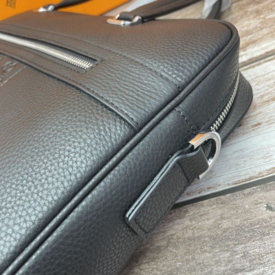 2024FW Briefcase GUCCI Gucci Feels elegantly wintery 2024FW Briefcase GUCCI Gucci Feels elegantly wintery
