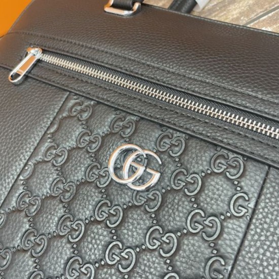 2024FW Briefcase GUCCI Gucci Feels elegantly wintery 2024FW Briefcase GUCCI Gucci Feels elegantly wintery