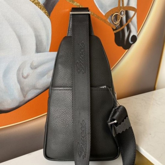 2024FW Chest Bag GUCCI Gucci Celebrities are also obsessed with the brand new item 2024FW Chest Bag GUCCI Gucci Celebrities are also obsessed with the brand new item
