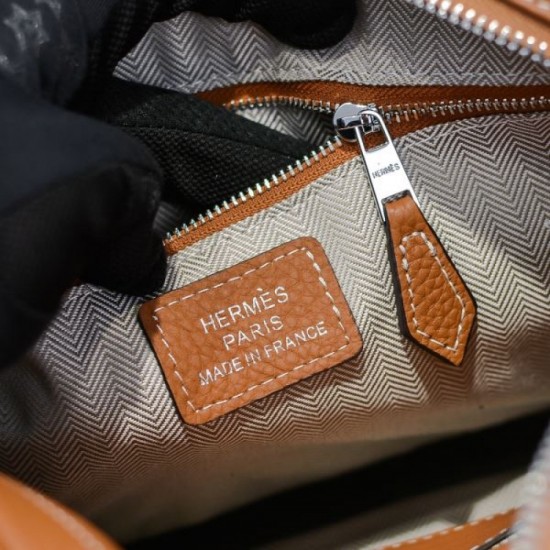 2024SS Loose item HERMES Clutch bag 2024SS Loose item HERMES Clutch bag
