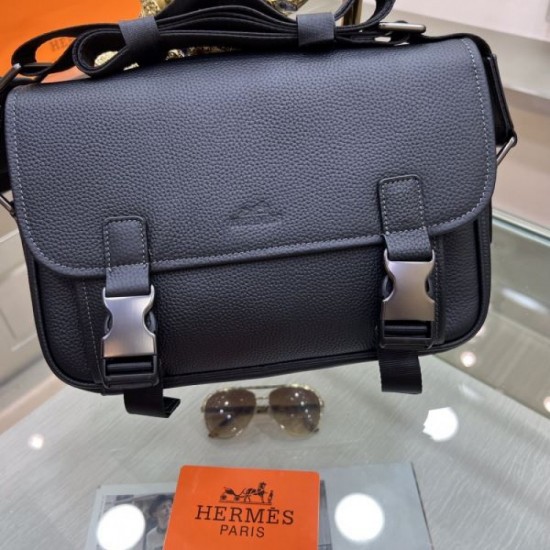 2024FW Shoulder Bag HERMES Clean Silhouette 2024FW Shoulder Bag HERMES Clean Silhouette